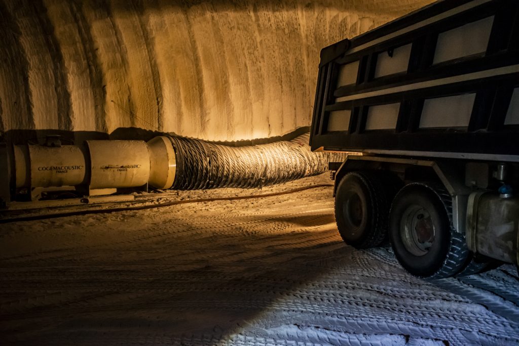 The truck and the tube